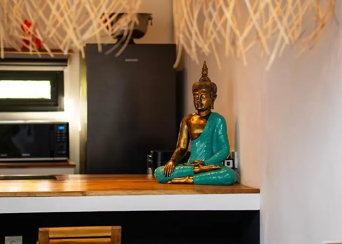 ヴィラ Tropical Loft Steps Away From The Beach! Hidden Gem! *